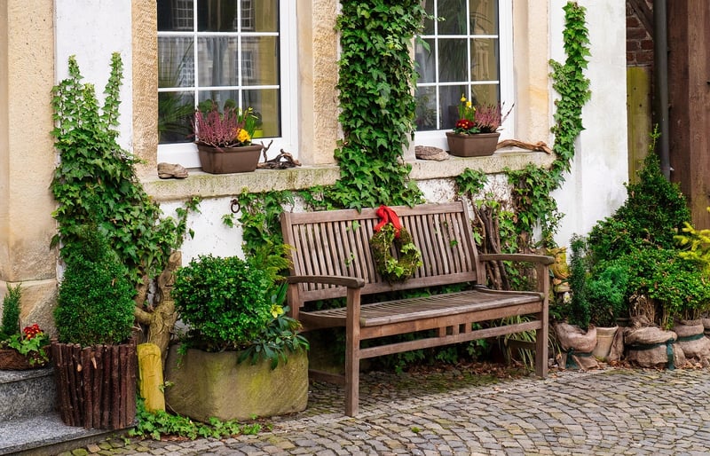 Front yard curb appeal